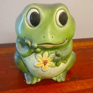 Vintage Charming Green Frog Figurine & Planter